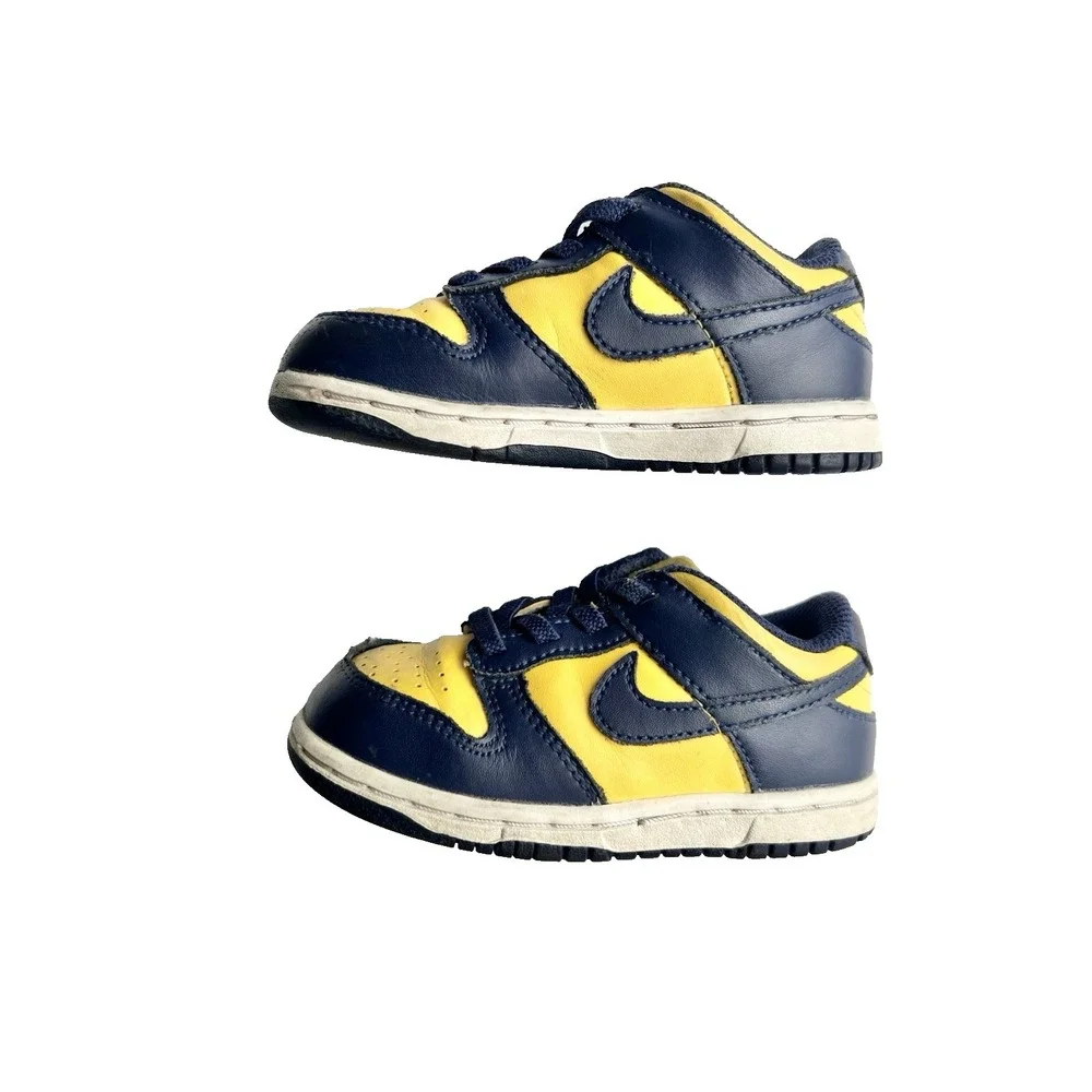 Nike Swoosh Sneakers 8C Age 3-4 Shoe Athletic Footwear Baby Clothing Accessory